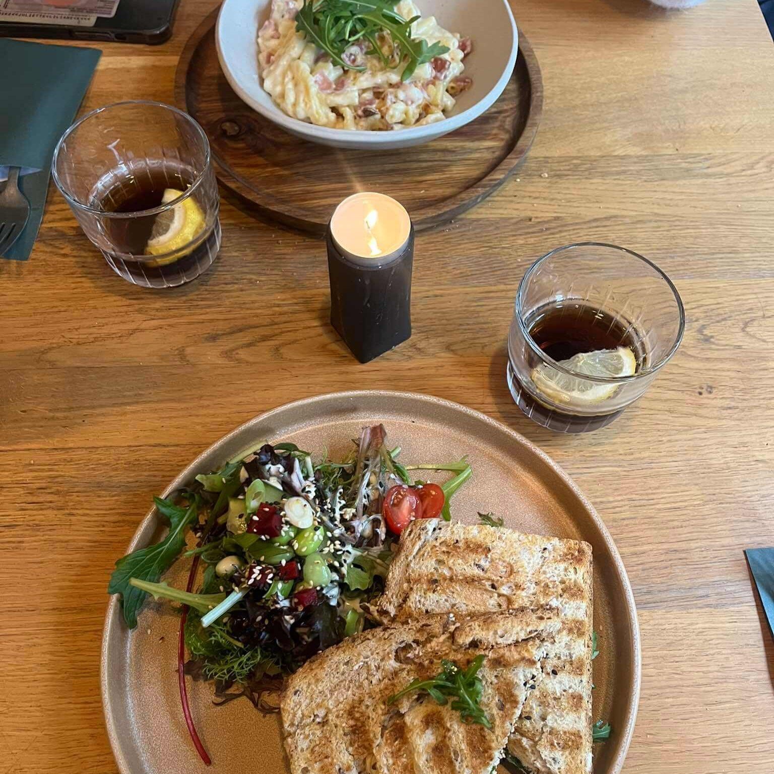 Brunch at Jacqueline 