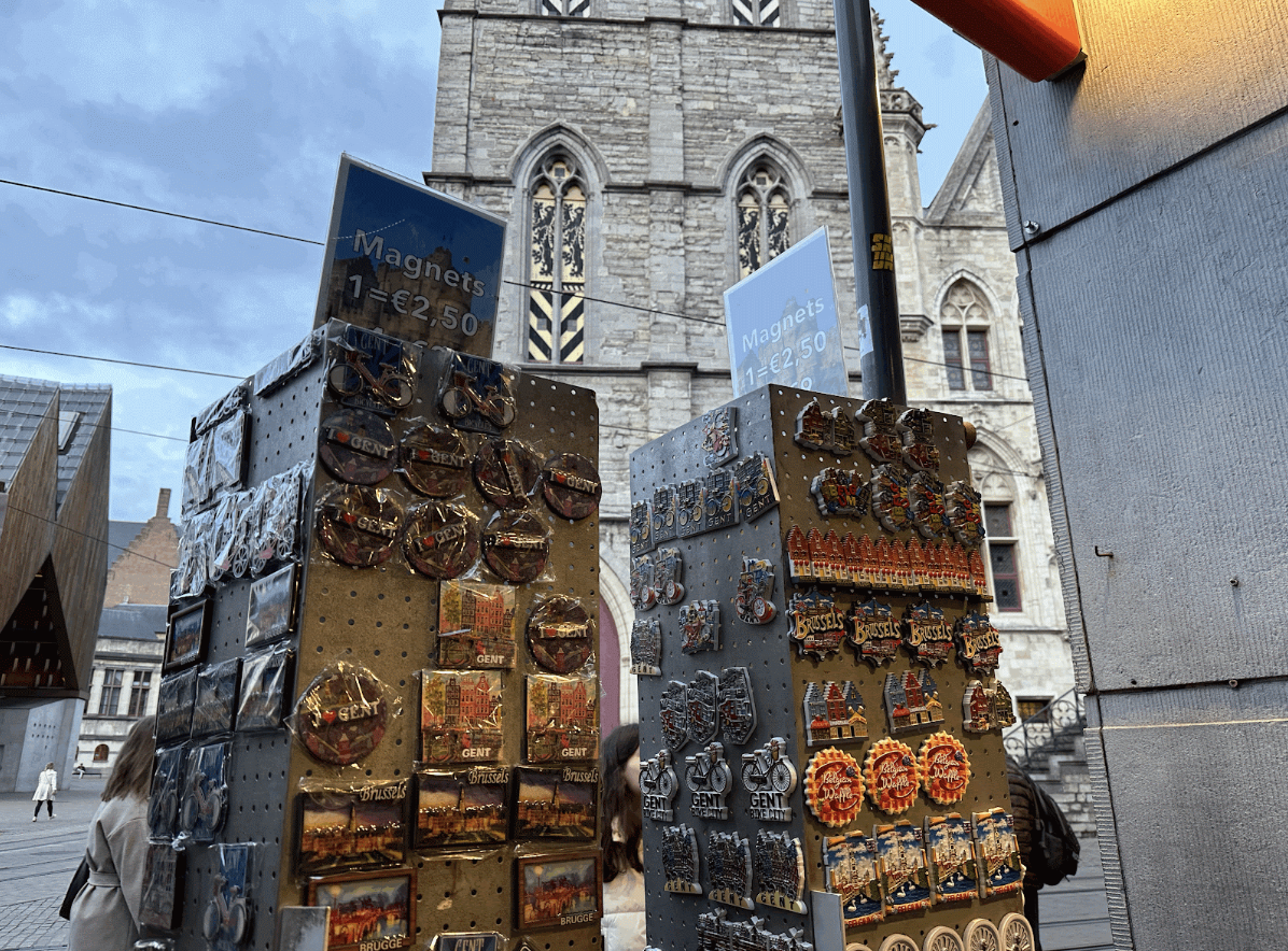 Souvenir shop in Ghent selling handmade crafts, local gifts, Belgian chocolate, magnets