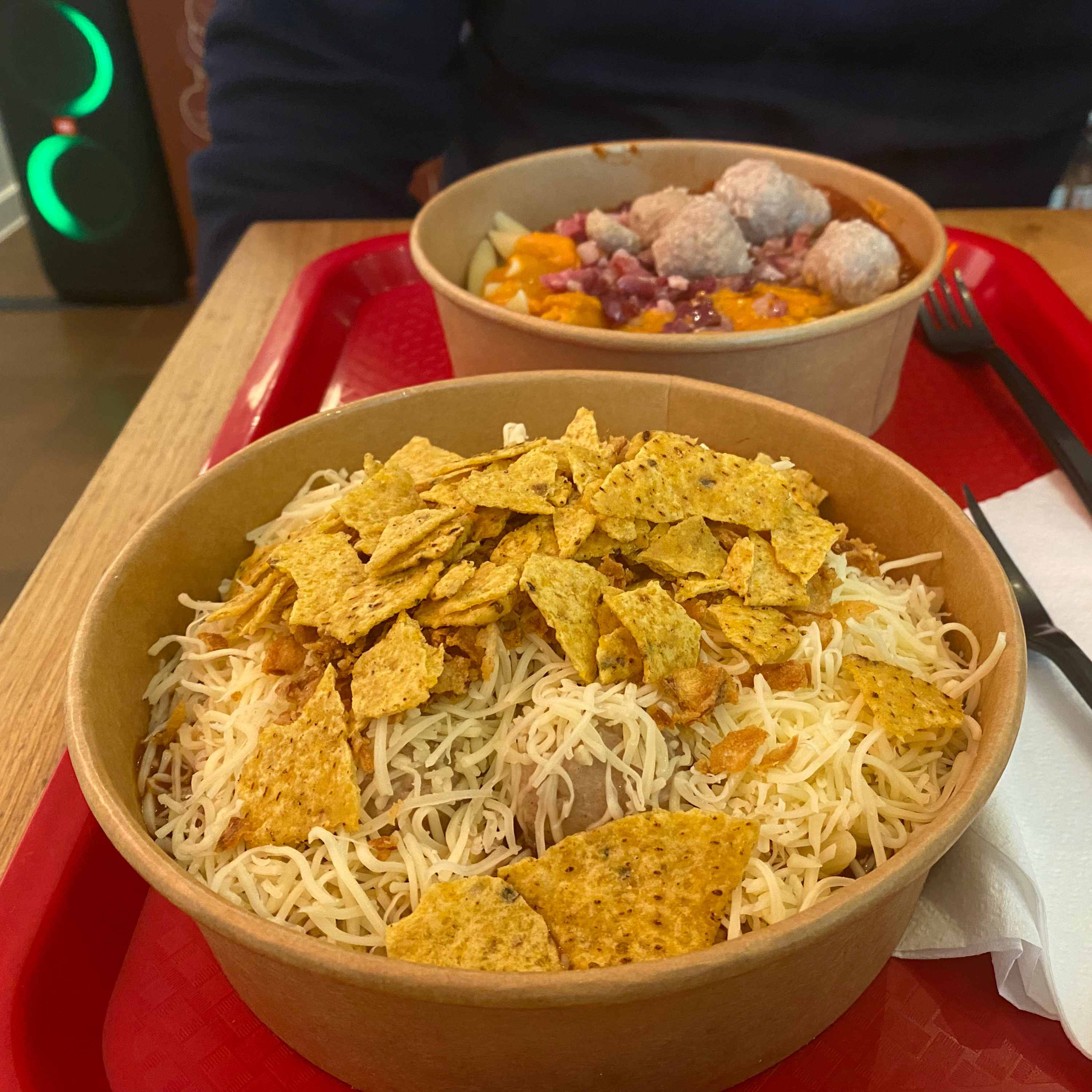 Two boxes of pasta on a plate in pastabar Mamy pasta & more Gent